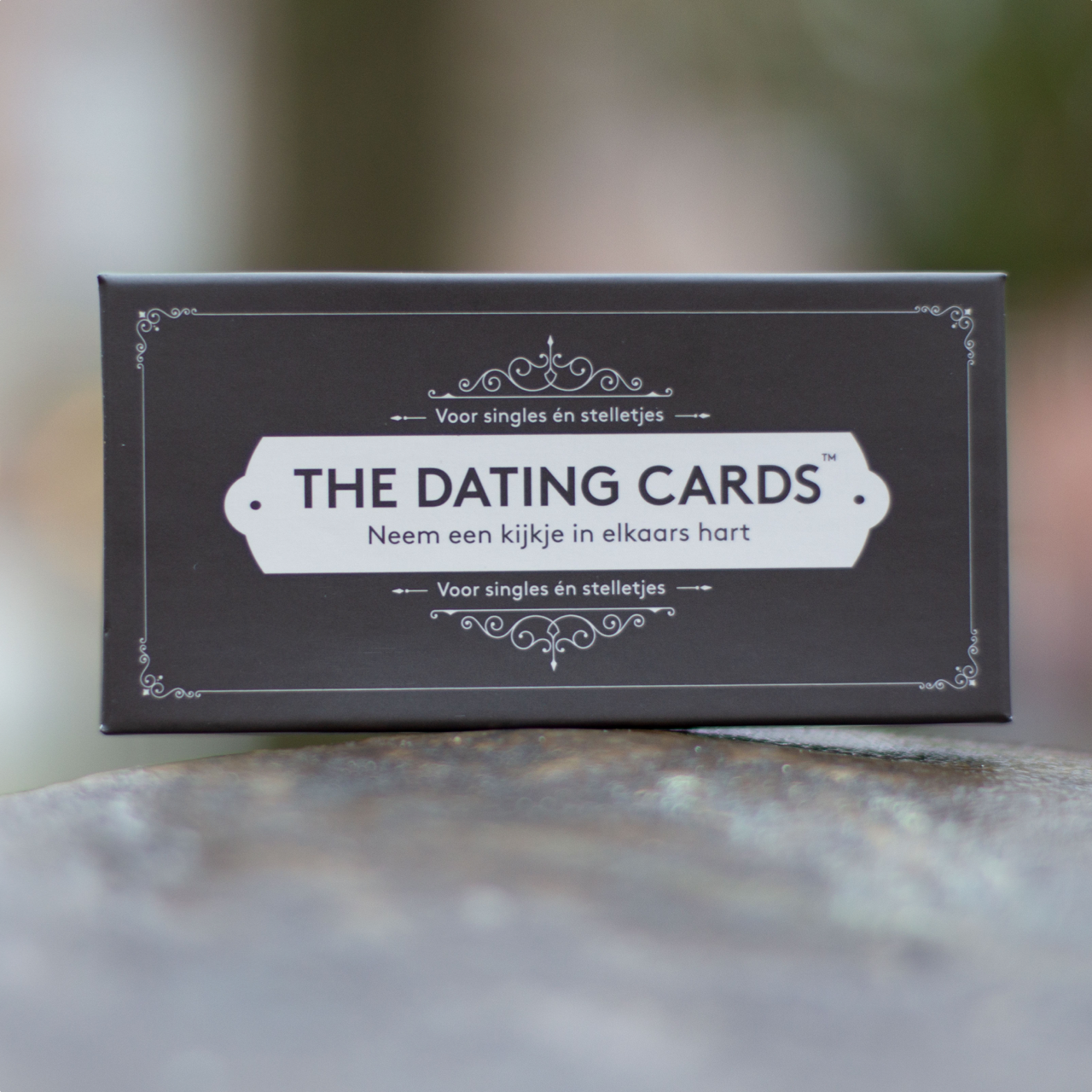 The Dating Cards - Luxe Kaartspel - Het leukste cadeau om te geven.